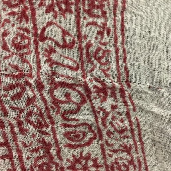 **Lovely Hindi Scarf from India Beliefs & Ideals Symbols Natural Fibers 35"x 76" - Picture 15 of 16